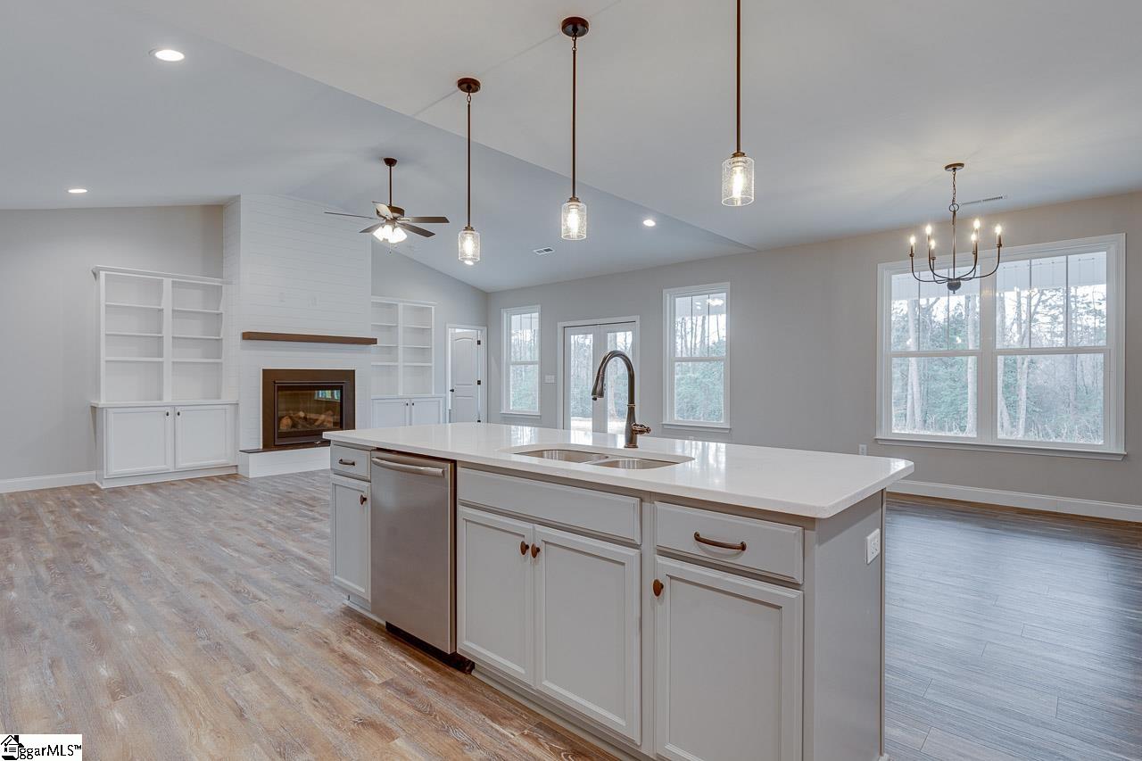 325 Groce Meadow Road Taylors, SC 29687 - Photo 16 of 36 Gallery Image 16