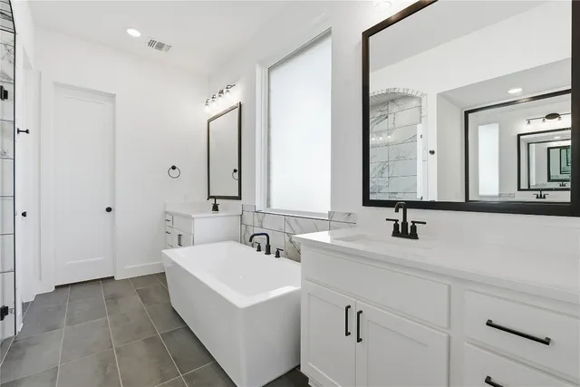 $4,000 | 394 Leaning Rock Ridge, Austin, TX 78737