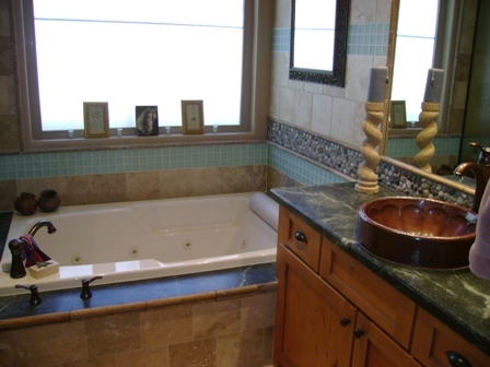 111 East Summerside Road Phoenix, AZ 85042 - Photo 9 of 15 bath