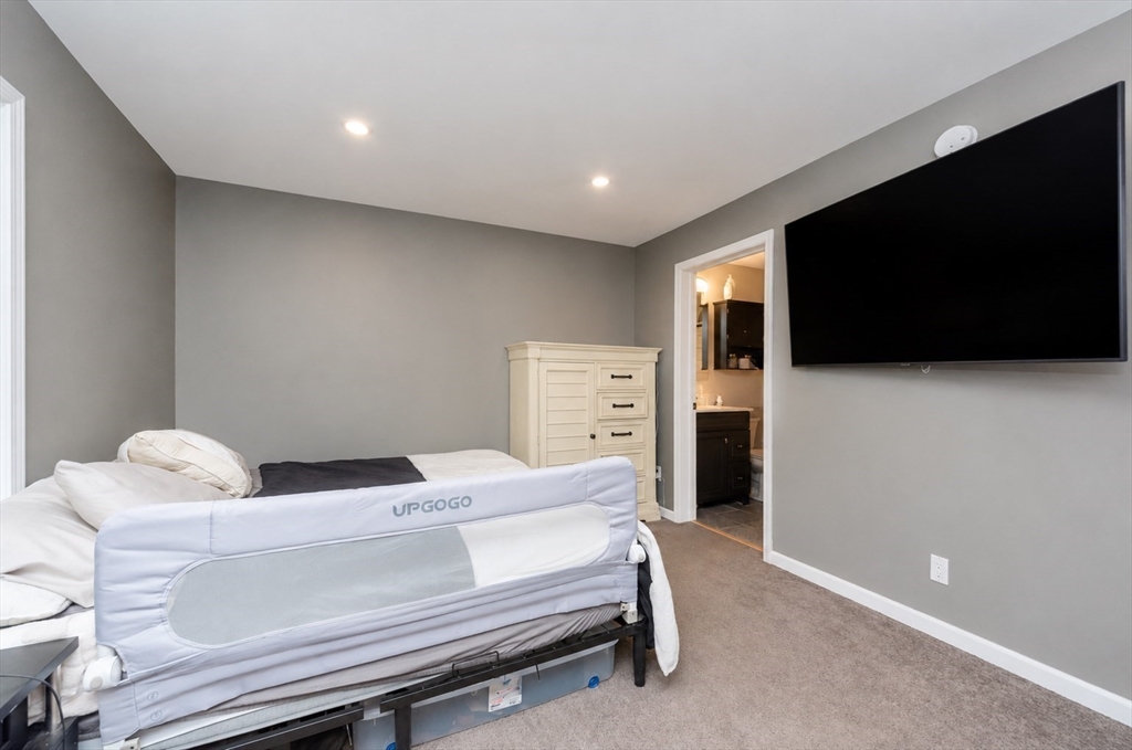 155 Fitch Road Clinton, MA 01510 - Photo 14 of 25