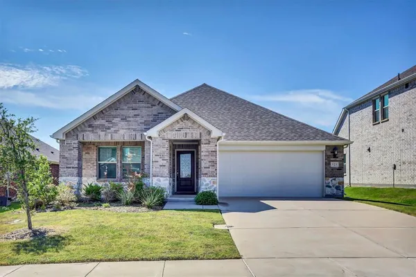 $2,045 | 523 Deer Canyon Way, Princeton, TX 75407