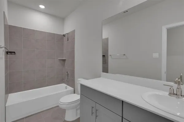 $2,045 | 523 Deer Canyon Way, Princeton, TX 75407