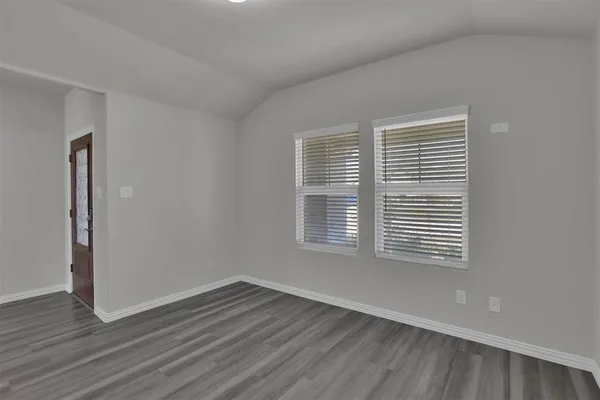 $2,045 | 523 Deer Canyon Way, Princeton, TX 75407