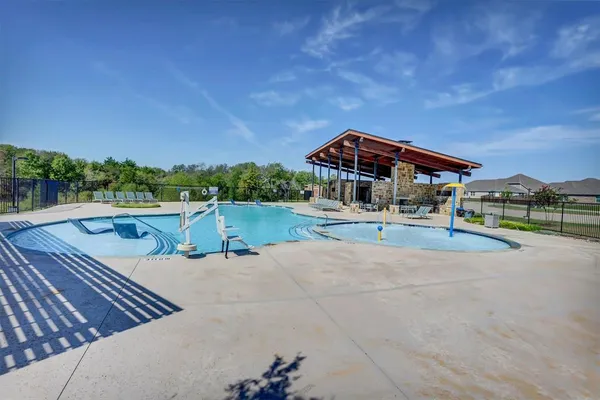 $2,045 | 523 Deer Canyon Way, Princeton, TX 75407