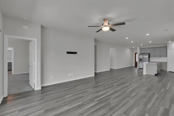 $2,045 | 523 Deer Canyon Way, Princeton, TX 75407