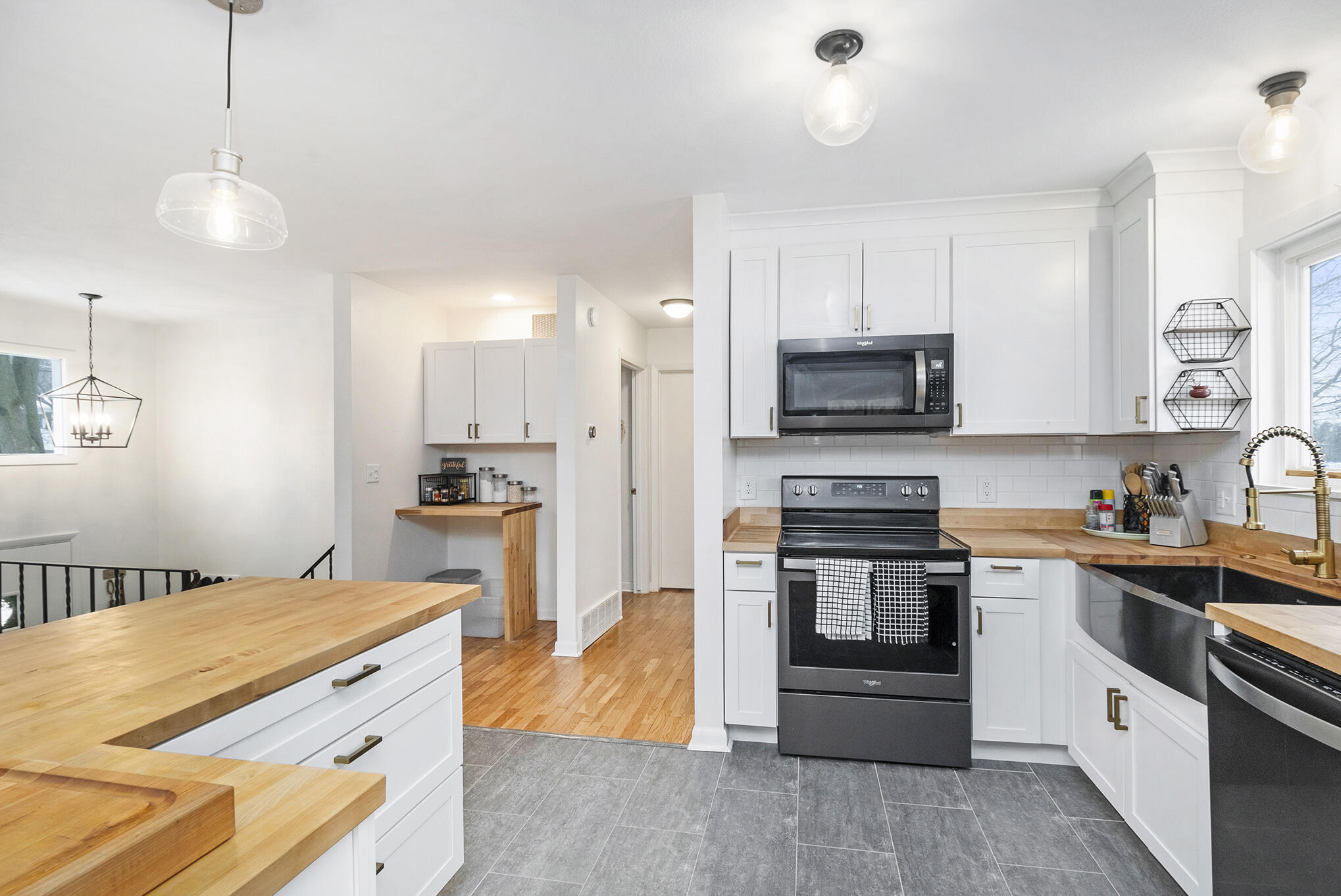 419 Allen Road Marshall, MI 49068 - Photo 11 of 24 kitchen 3