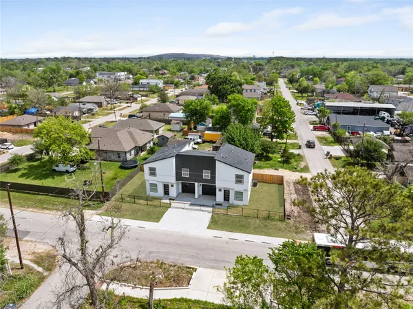 $2,000 | 6186 Eastland Street, Unit B, Houston, TX 77028