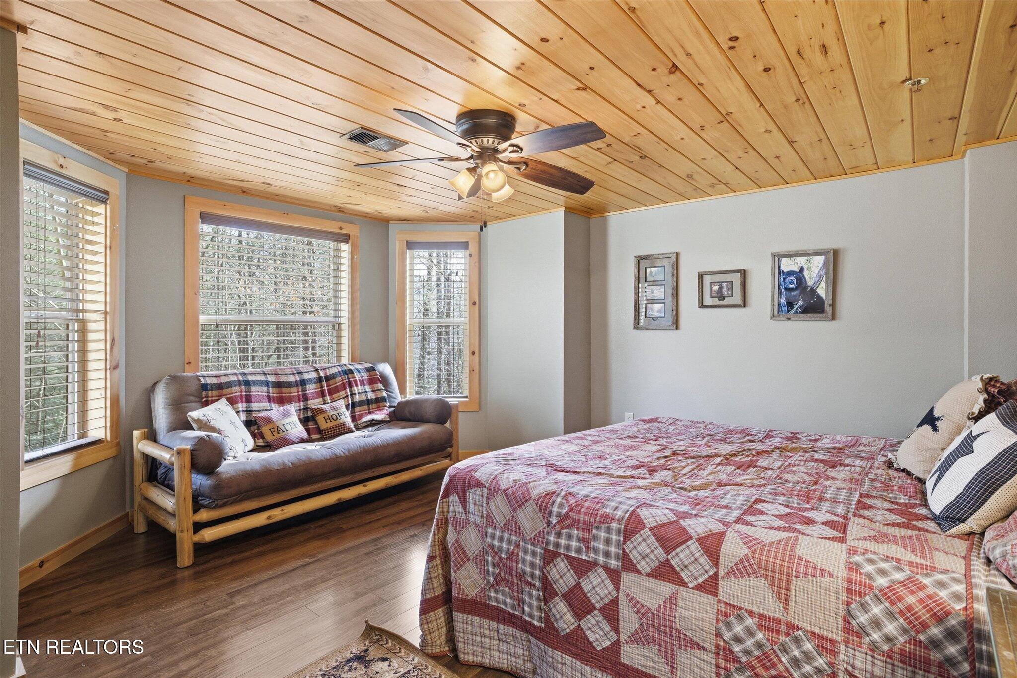 241 Palmer Road Gatlinburg, TN 37738 - Photo 37 of 41 37-IMG_0299