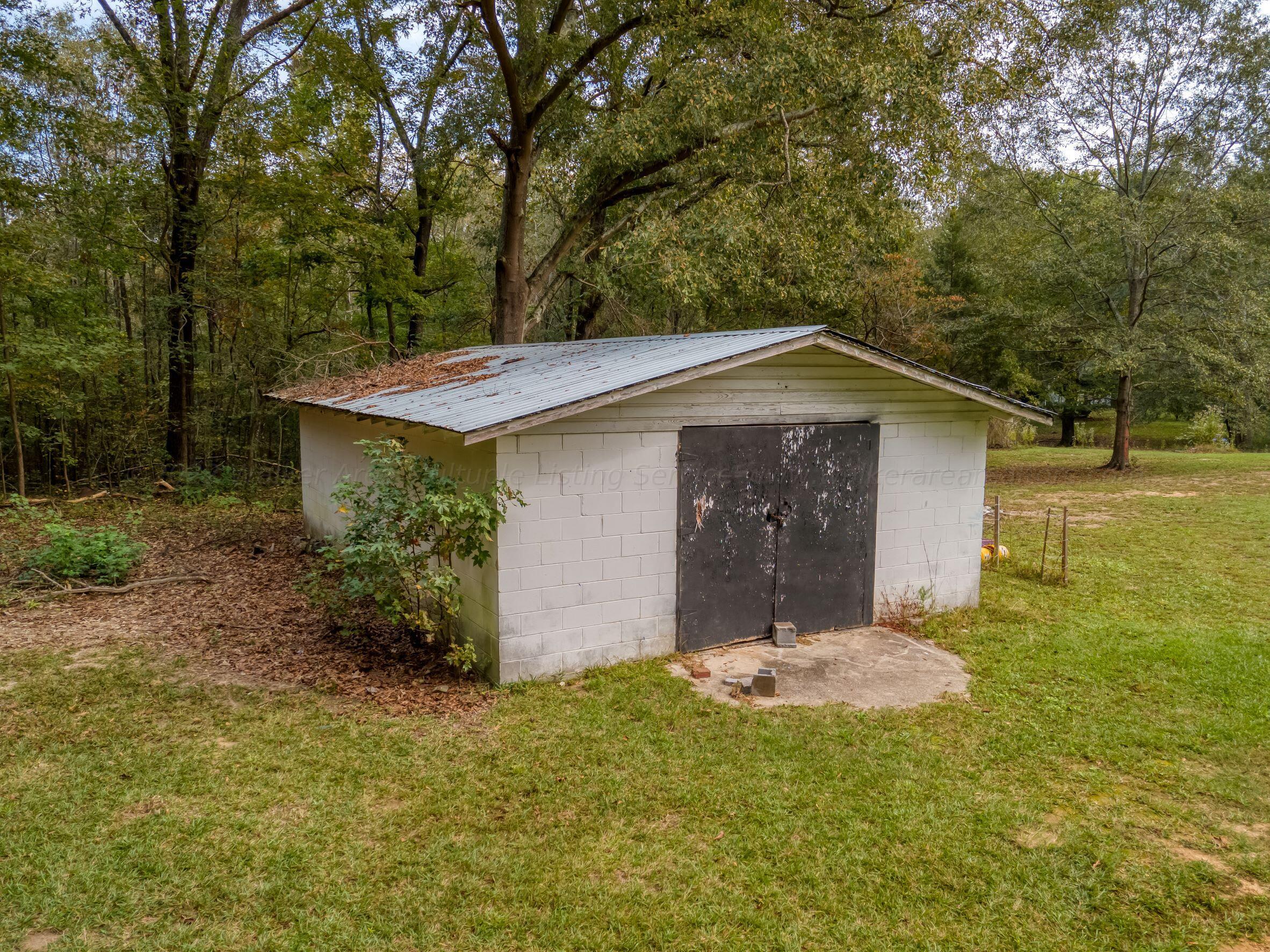 2016 Redmill Saragossa Road Jasper, AL 35503 - Photo 27 of 27 Gallery Image 27