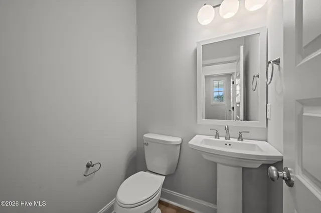 $459,900 | 2022 Brighton Drive, New Bern, NC 28562