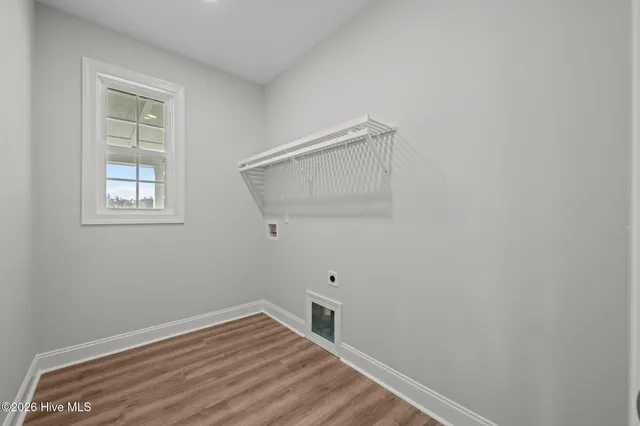 $459,900 | 2022 Brighton Drive, New Bern, NC 28562