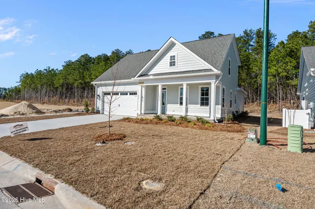 $459,900 | 2022 Brighton Drive, New Bern, NC 28562