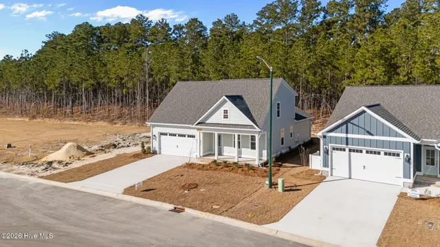 $459,900 | 2022 Brighton Drive, New Bern, NC 28562