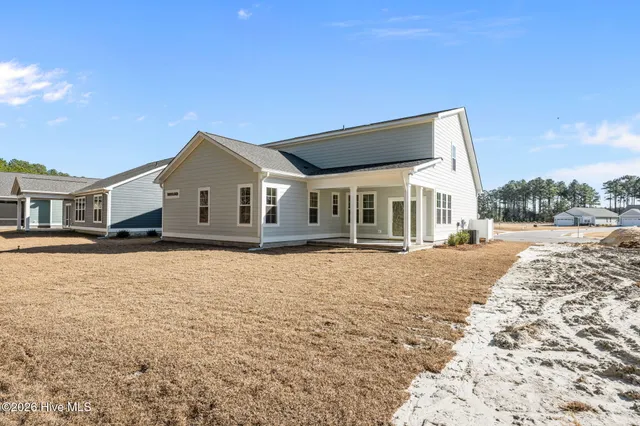 $459,900 | 2022 Brighton Drive, New Bern, NC 28562