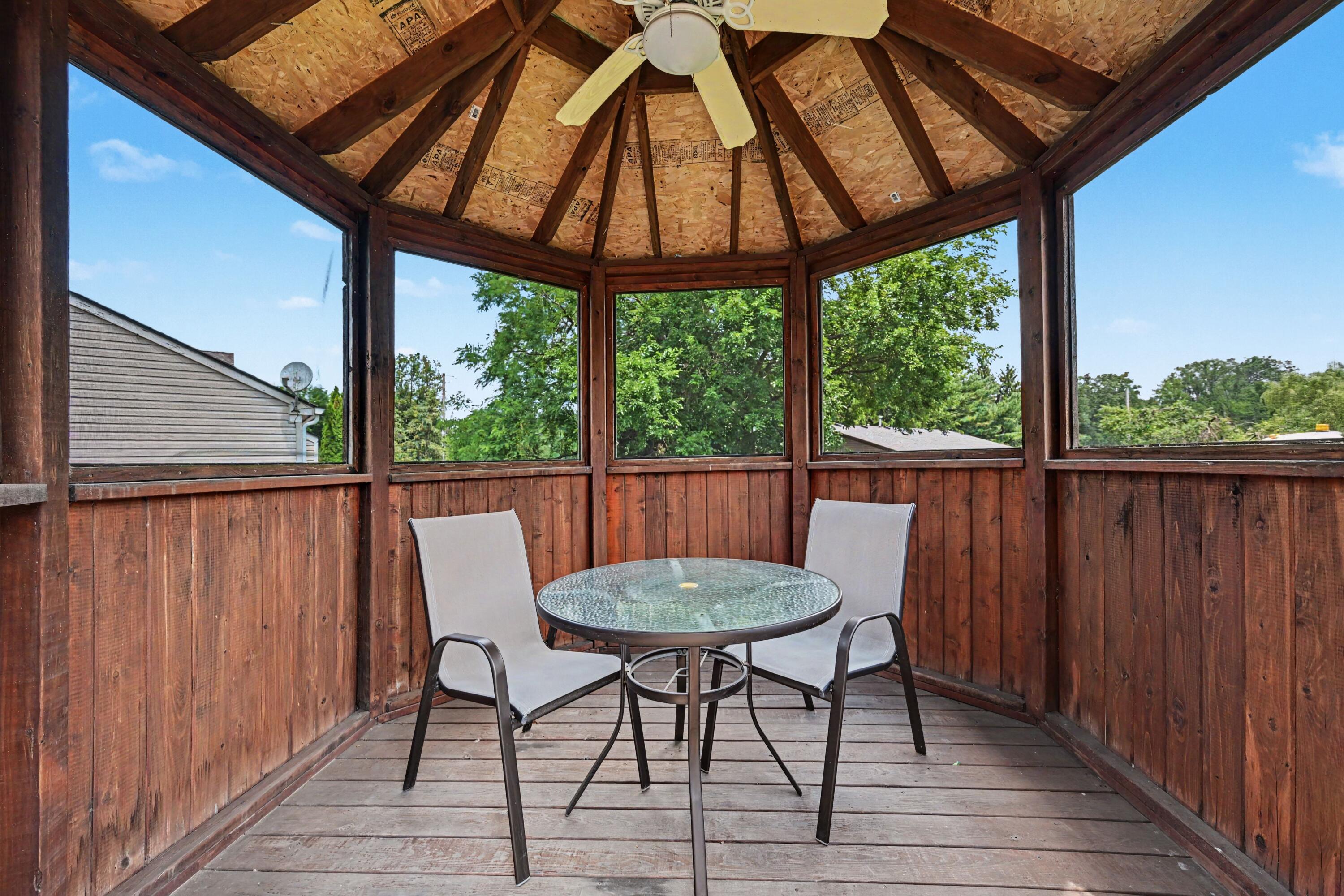 6059 Mapleview Lane Ypsilanti, MI 48197 - Photo 19 of 43 18 gazebo