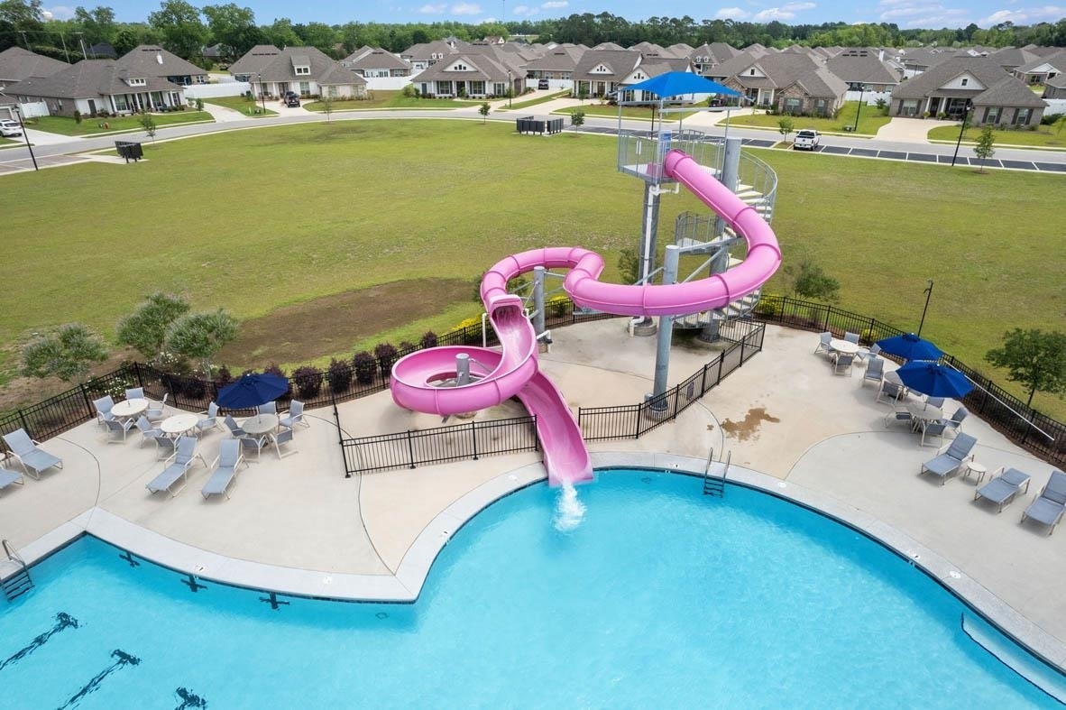 24966 Spectacular Bid Loop Daphne, AL 36526 - Photo 33 of 48 Amenities Slide