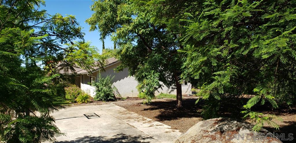 27239 Latigo Road Valley Center, CA 92082 - Photo 15 of 25 Gallery Image 15