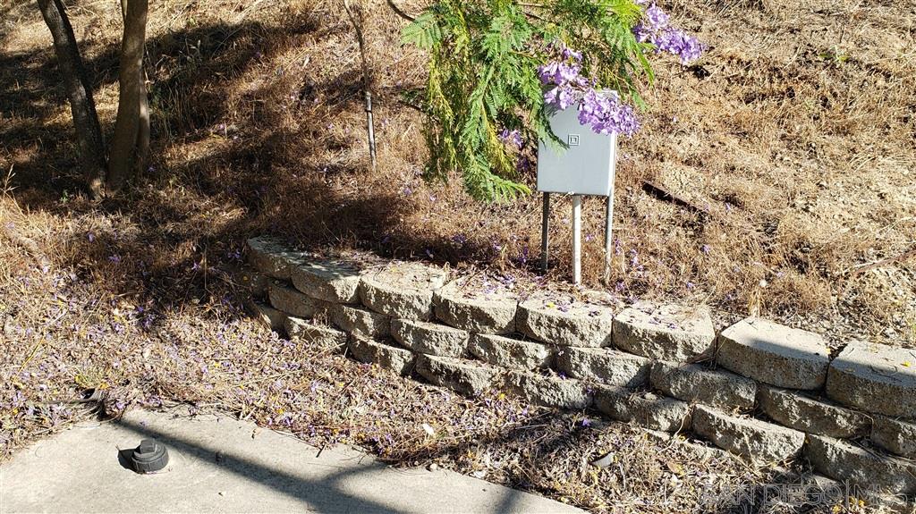27239 Latigo Road Valley Center, CA 92082 - Photo 6 of 25 Gallery Image 6