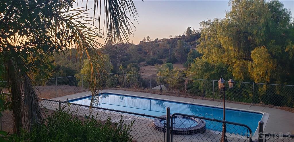 27239 Latigo Road Valley Center, CA 92082 - Photo 8 of 25 Gallery Image 8