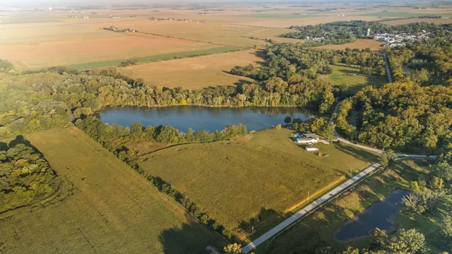$915,000 | 1705 East Lake Kenoyer Road, Brook, IN 47922