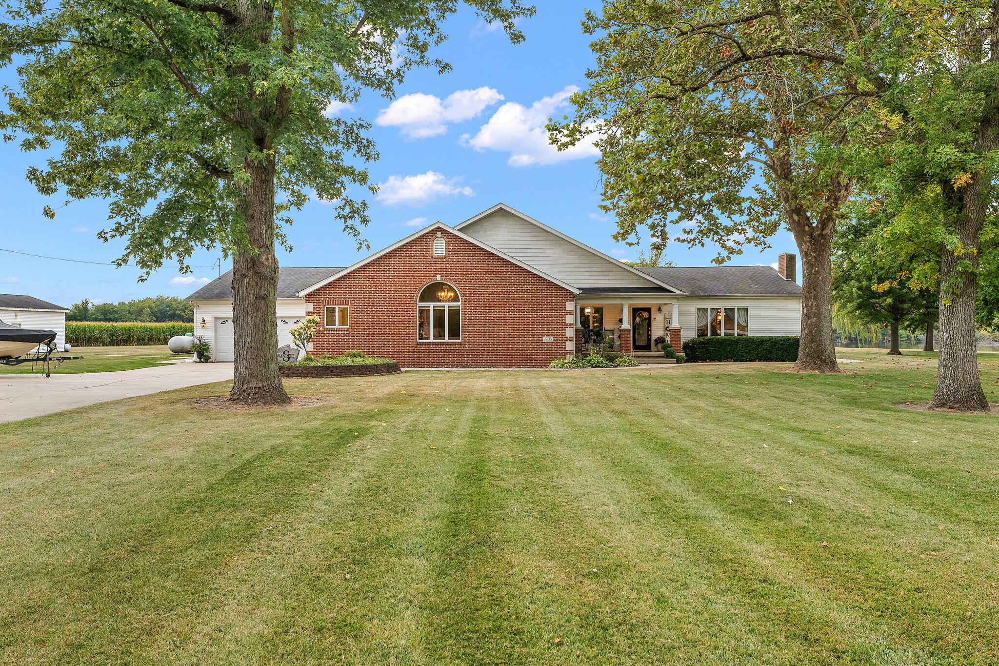 1705 East Lake Kenoyer Road Brook, IN 47922 - Photo 46 of 81 2048x1365