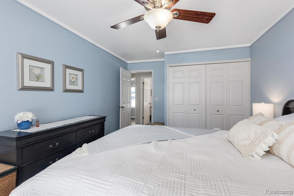 22664 Winfield Road Novi, MI 48375 - Photo 17 of 30