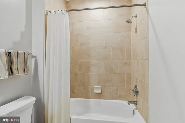 $619,900 | 444 West Broad Street, Unit 401, Falls Church, VA 22046