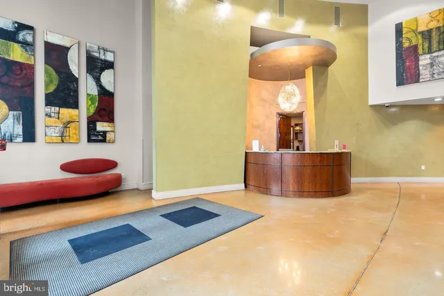 $619,900 | 444 West Broad Street, Unit 401, Falls Church, VA 22046