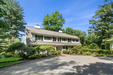 $4,000,000 | 157 Grove Street, Westwood, MA 02090