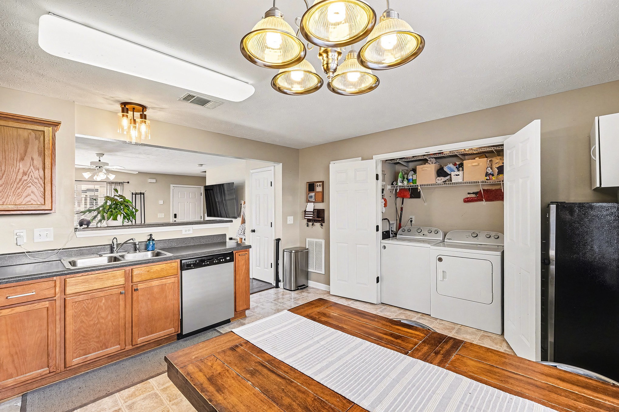 2039 George Buchanan La Vergne, TN 37086 - Photo 7 of 18 a kitchen with stainless steel appliances granite countertop a sink and cabinets