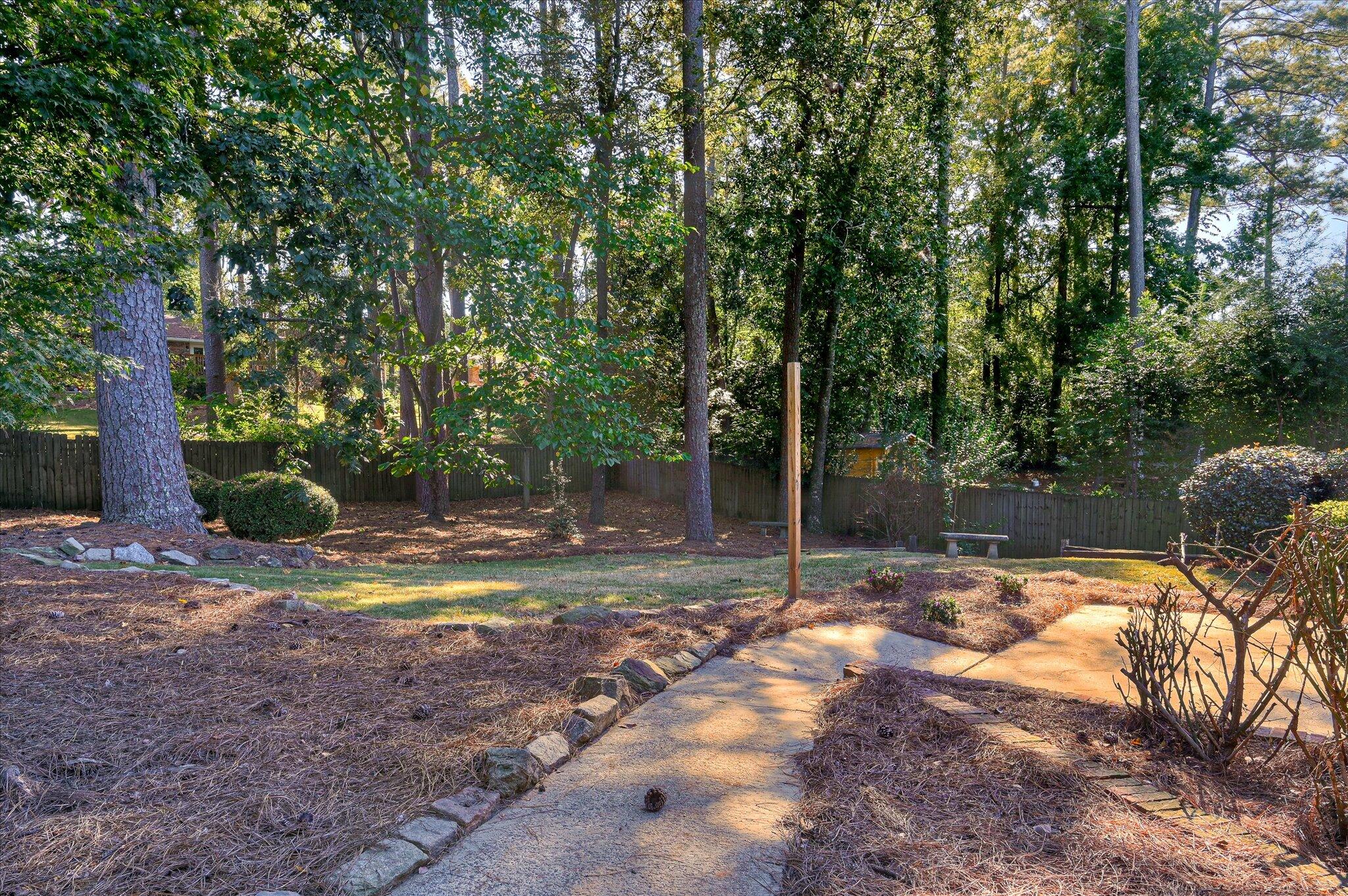 3122 Sussex Road Augusta, GA 30909 - Photo 30 of 33 Private, fenced backyard
