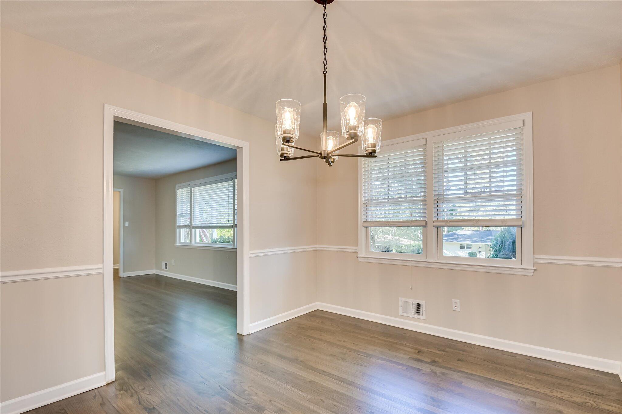 3122 Sussex Road Augusta, GA 30909 - Photo 7 of 33 Dining room with new lighting