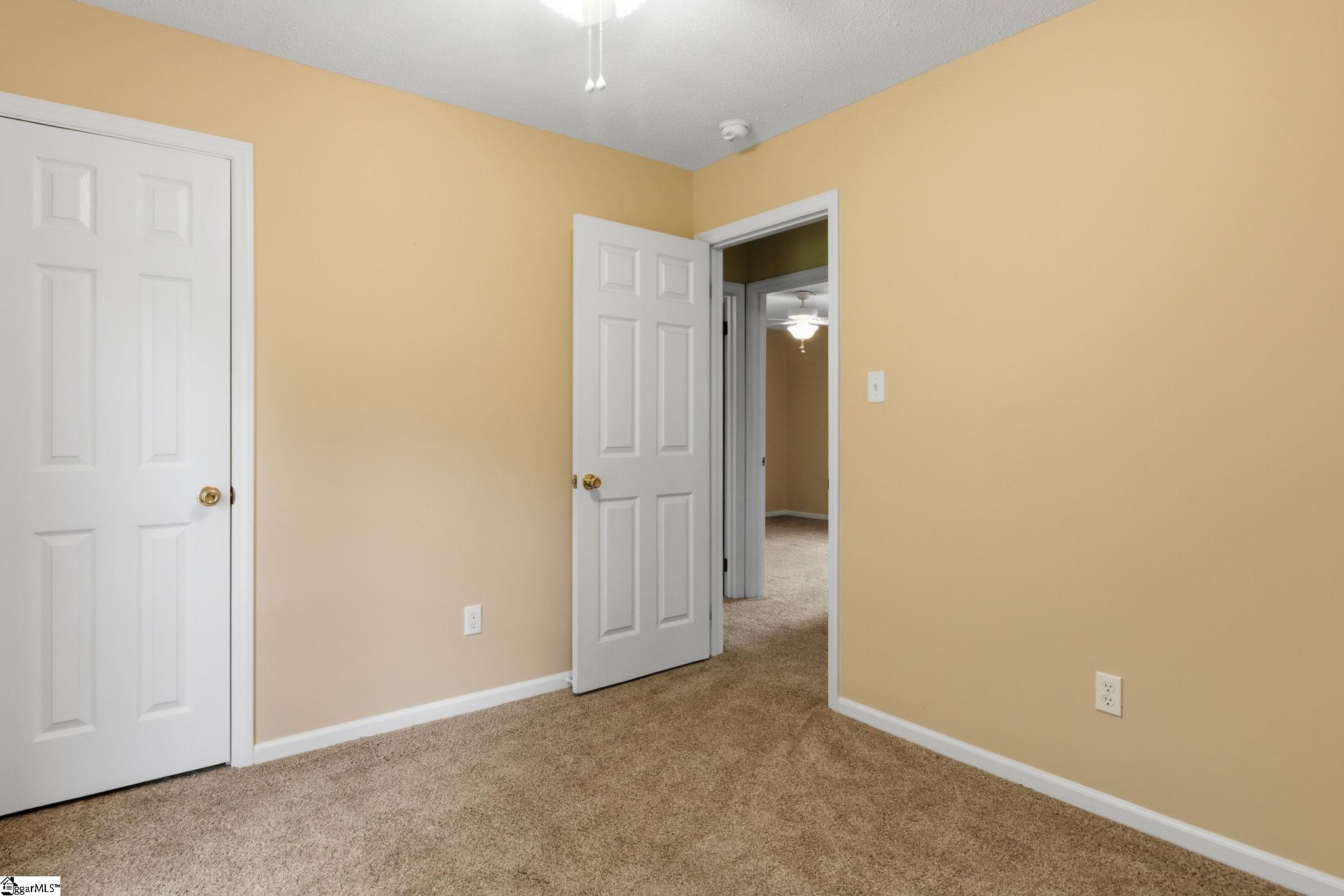 136 Country Club Road Gaffney, SC 29340 - Photo 17 of 27