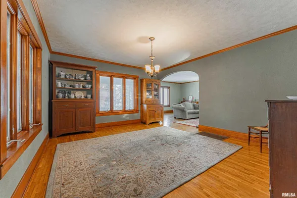 $305,000 | 2125 700th Street, Mount Pulaski, IL 62548