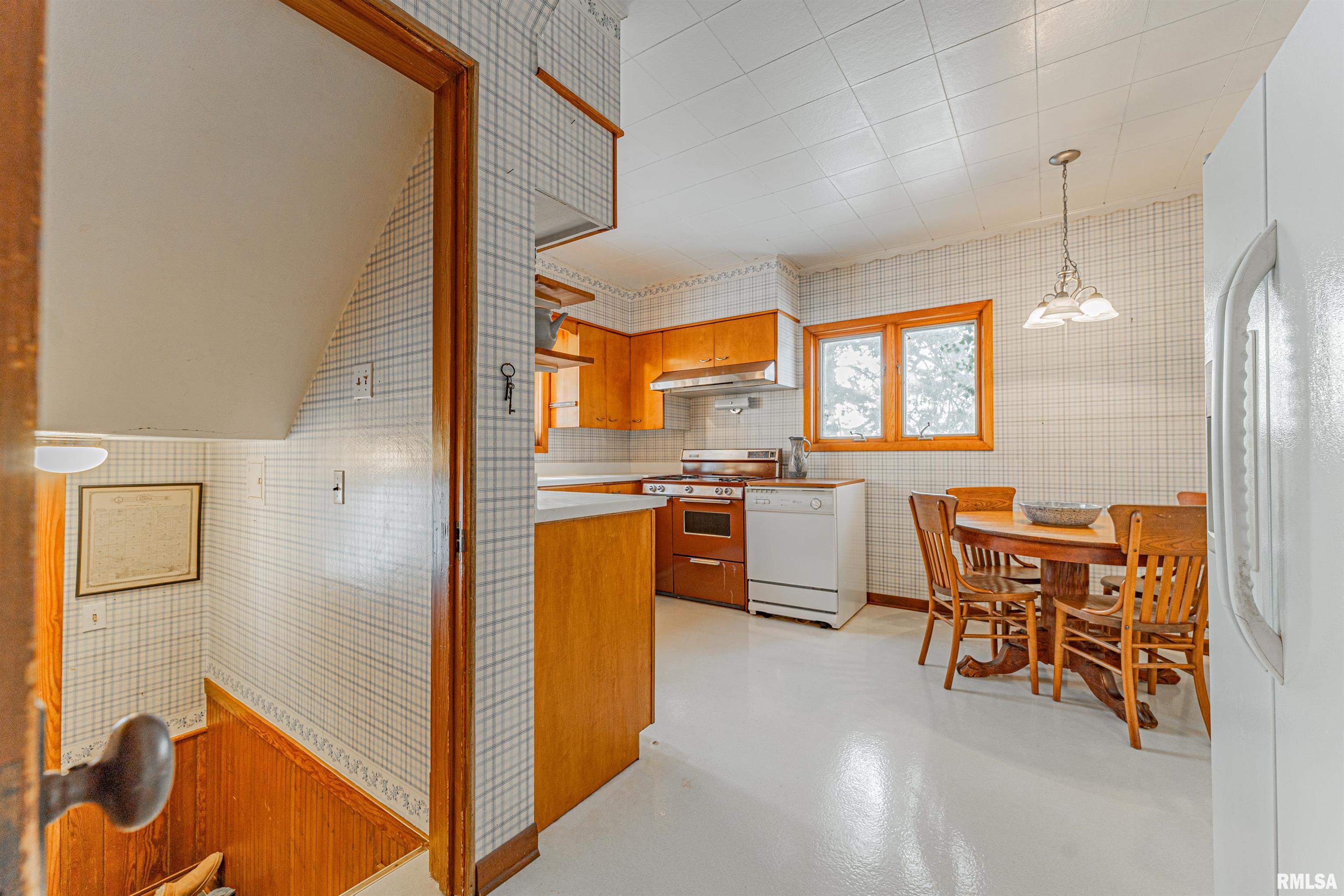 2125 700th Street Mount Pulaski, IL 62548 - Photo 15 of 48