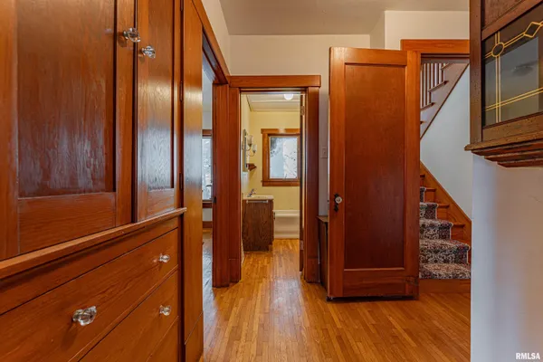 $305,000 | 2125 700th Street, Mount Pulaski, IL 62548