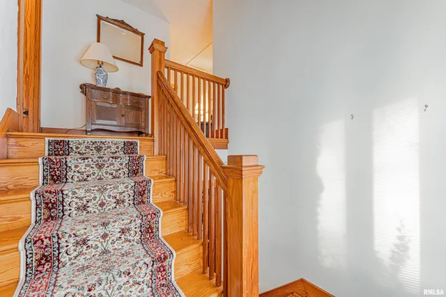 $299,000 | 2125 700th Street, Mount Pulaski, IL 62548