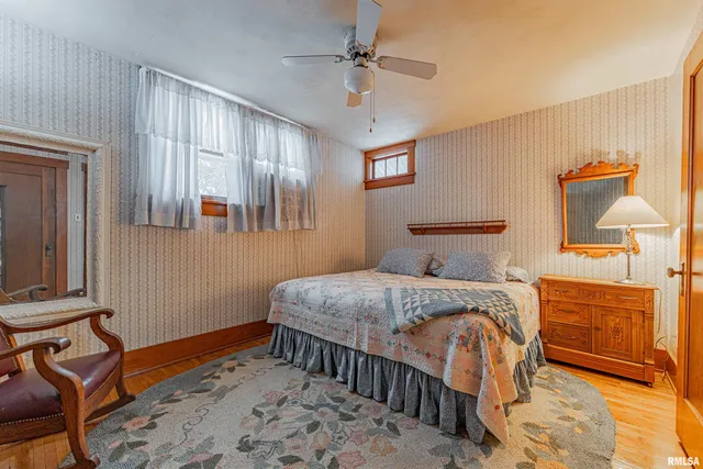 $299,000 | 2125 700th Street, Mount Pulaski, IL 62548