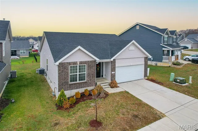 $320,000 | 117 Liberty Valley Drive, Foristell, MO 63348