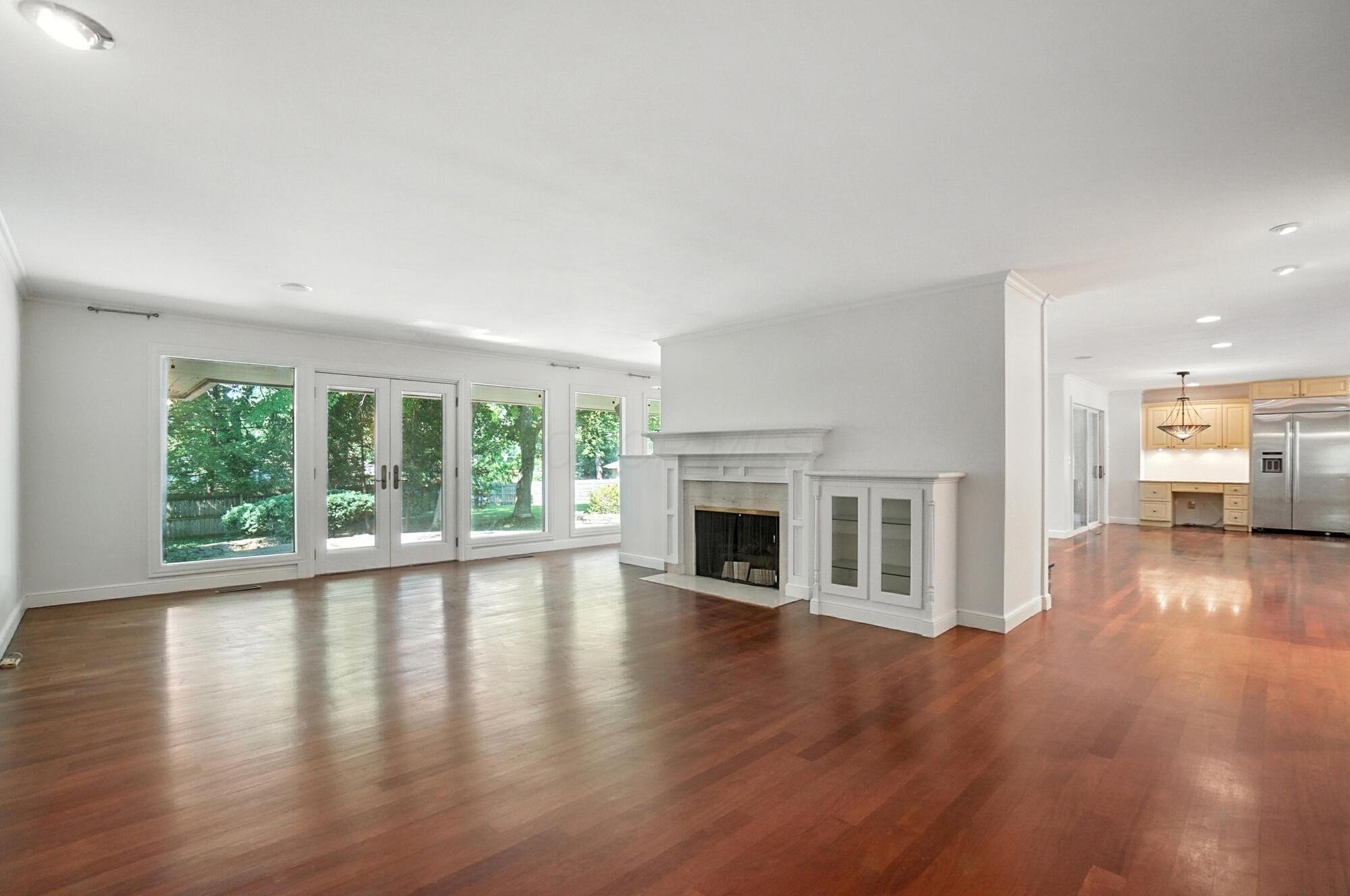 3885 Woodbridge Road Columbus, OH 43220 - Photo 22 of 158 022
