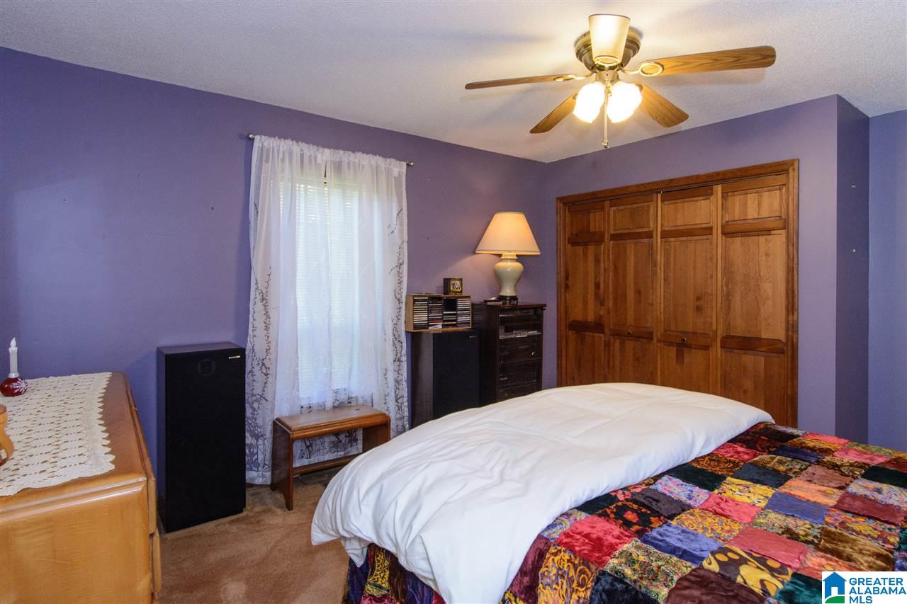 417 Michael Road Southwest Leeds, AL 35094 - Photo 11 of 34
