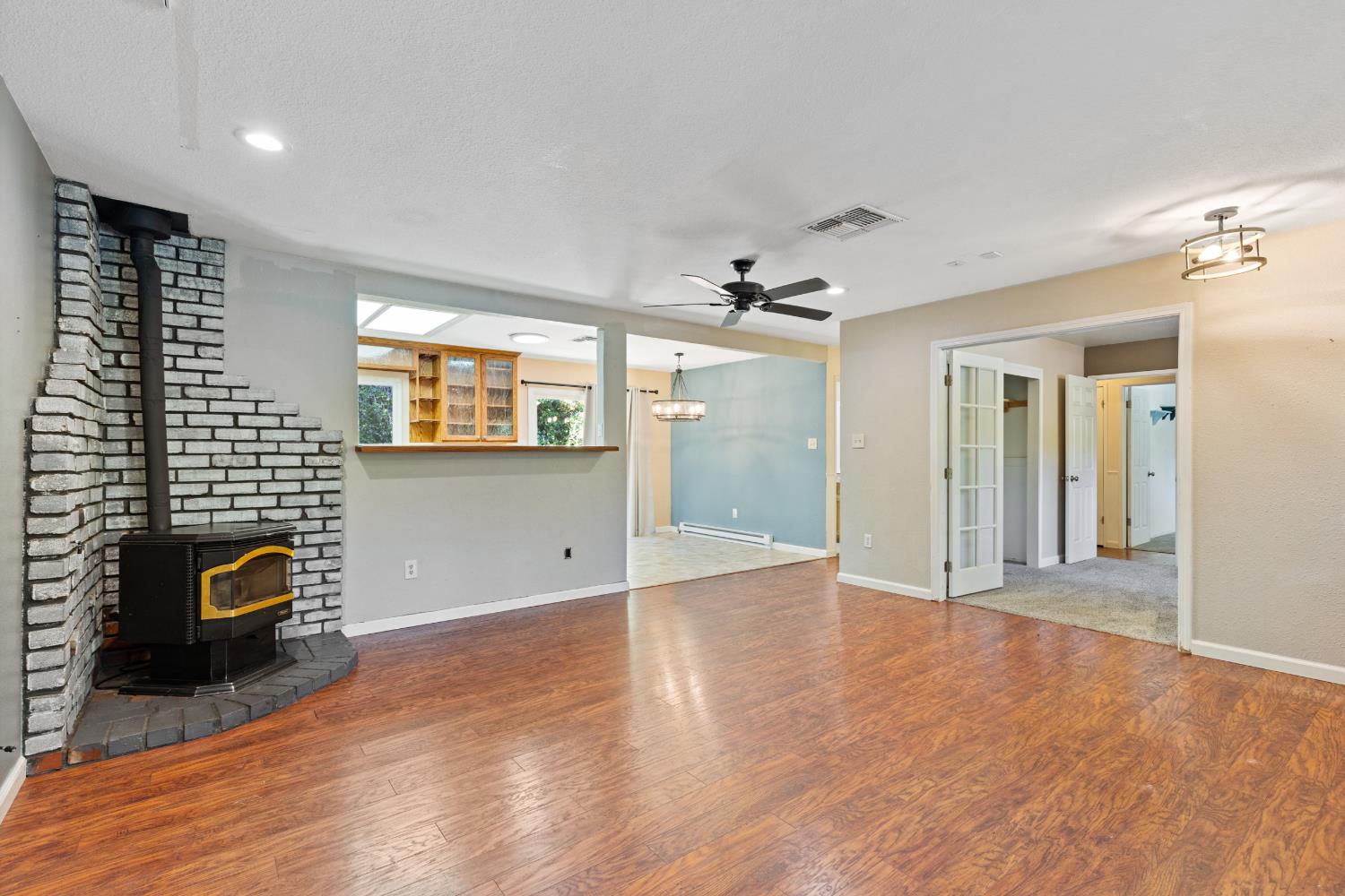 2971 Letitia Avenue Placerville, CA 95667 - Photo 62 of 65 a view of a livingroom with a flat screen tv