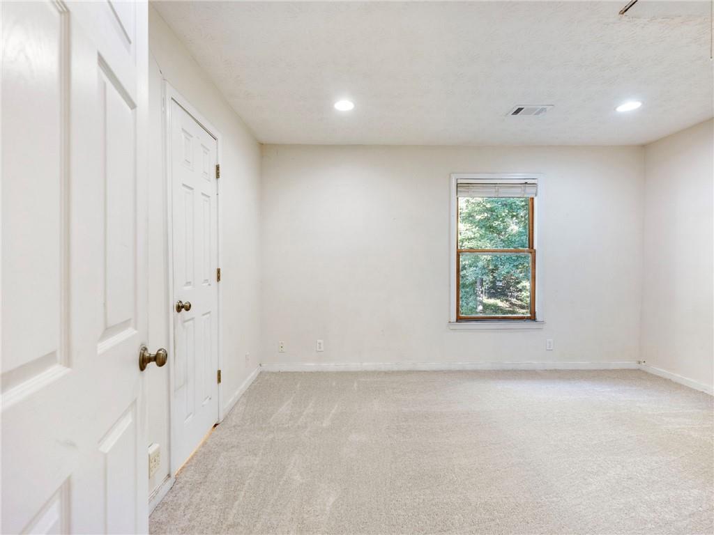 7389 Williams Road Flowery Branch, GA 30542 - Photo 29 of 76 Gallery Image 29