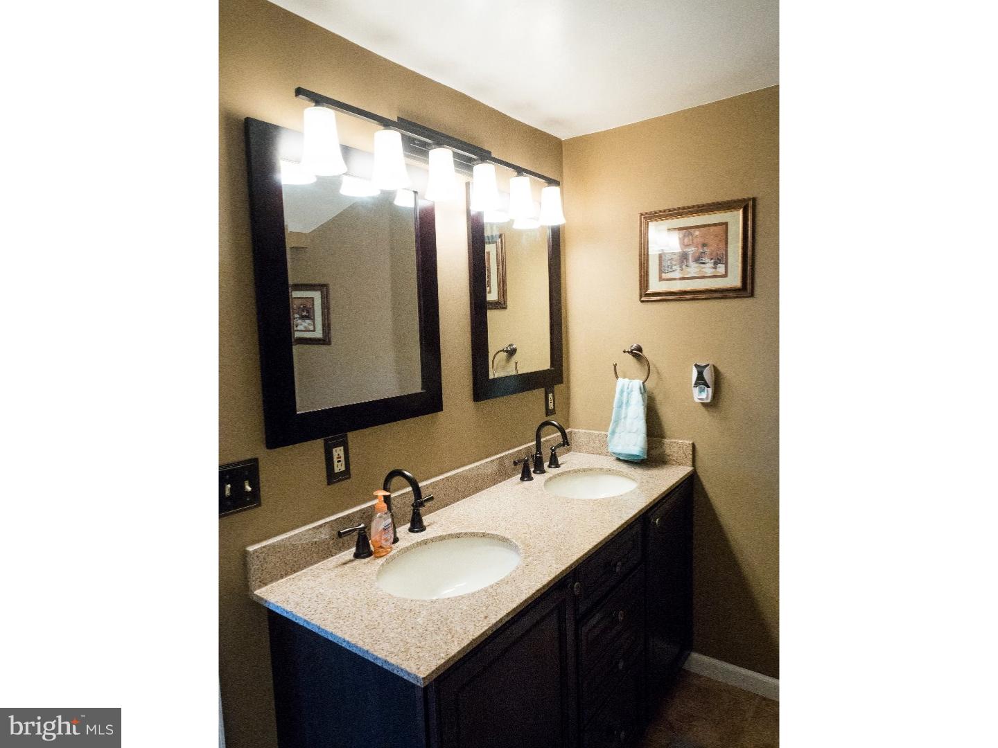 123 Cascade Road Springfield, PA 19064 - Photo 20 of 25 Bathroom
