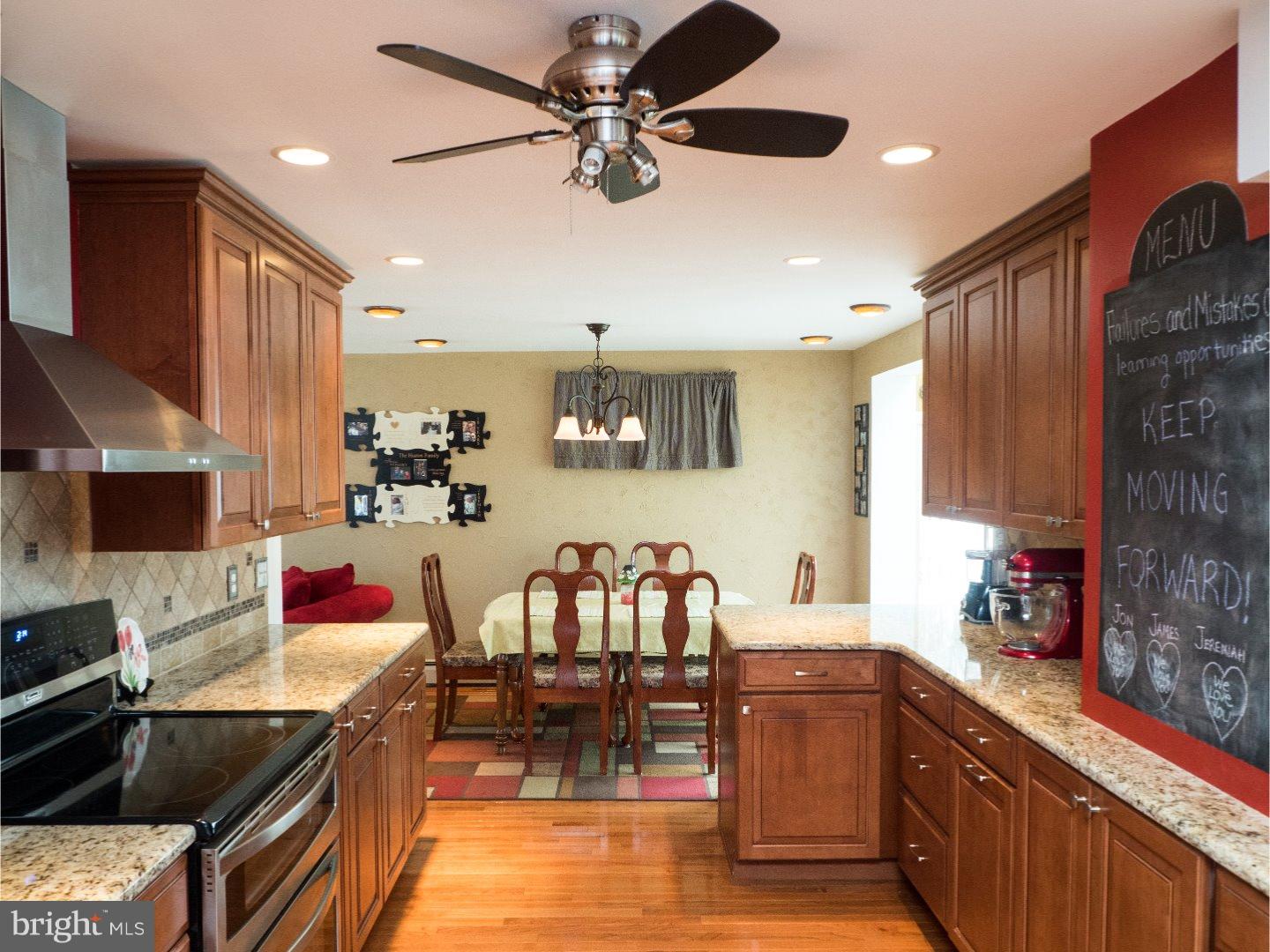123 Cascade Road Springfield, PA 19064 - Photo 5 of 25 Kitchen