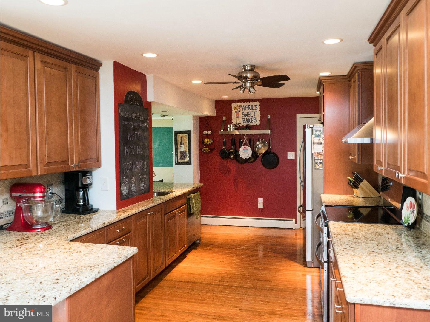 123 Cascade Road Springfield, PA 19064 - Photo 6 of 25 Kitchen