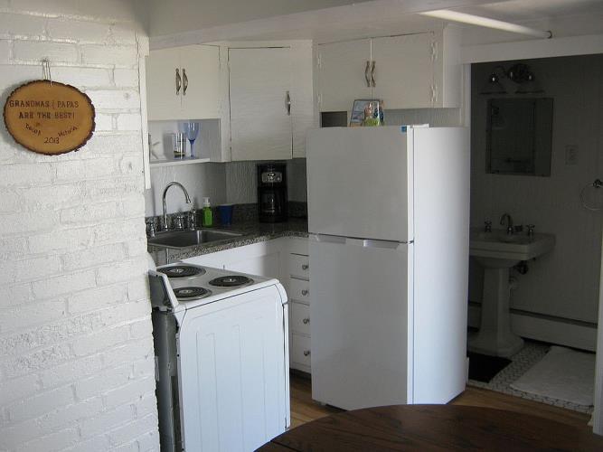 77 Edgewater Road Hull, MA 02045 - Photo 16 of 42 Gallery Image 16