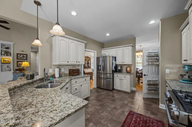 $549,000 | 104 Jura Court, New Bern, NC 28562