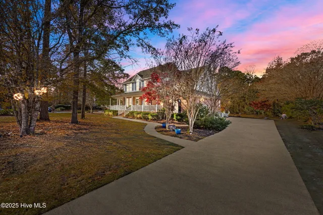 $549,000 | 104 Jura Court, New Bern, NC 28562