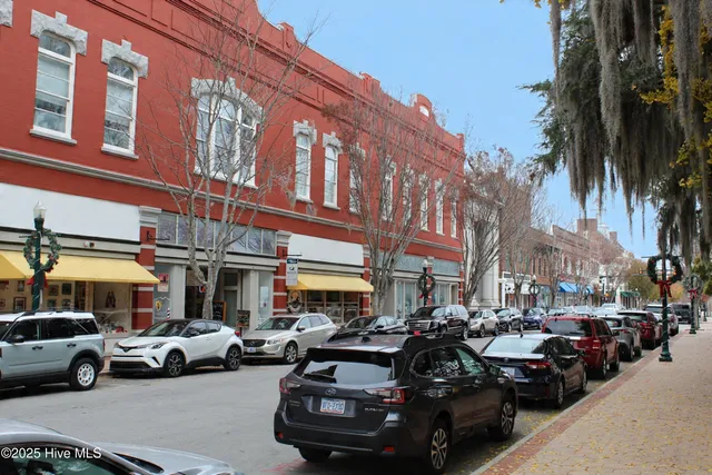 $549,000 | 104 Jura Court, New Bern, NC 28562